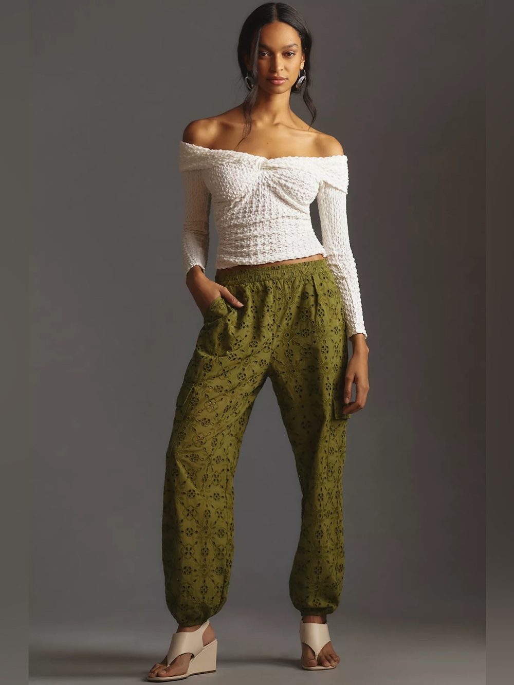 Blue Velvet | Olive Cargo Pants with Eyelet Texture Sz XL